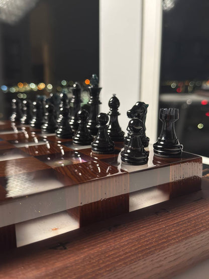 Granadas Space Chess Set – top-down view of the complete set