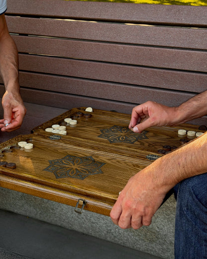 Ararat Heritage – Handcrafted Carved Wood & Epoxy Backgammon Set Granadas.store